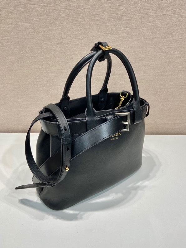 Pra*a top handle bags